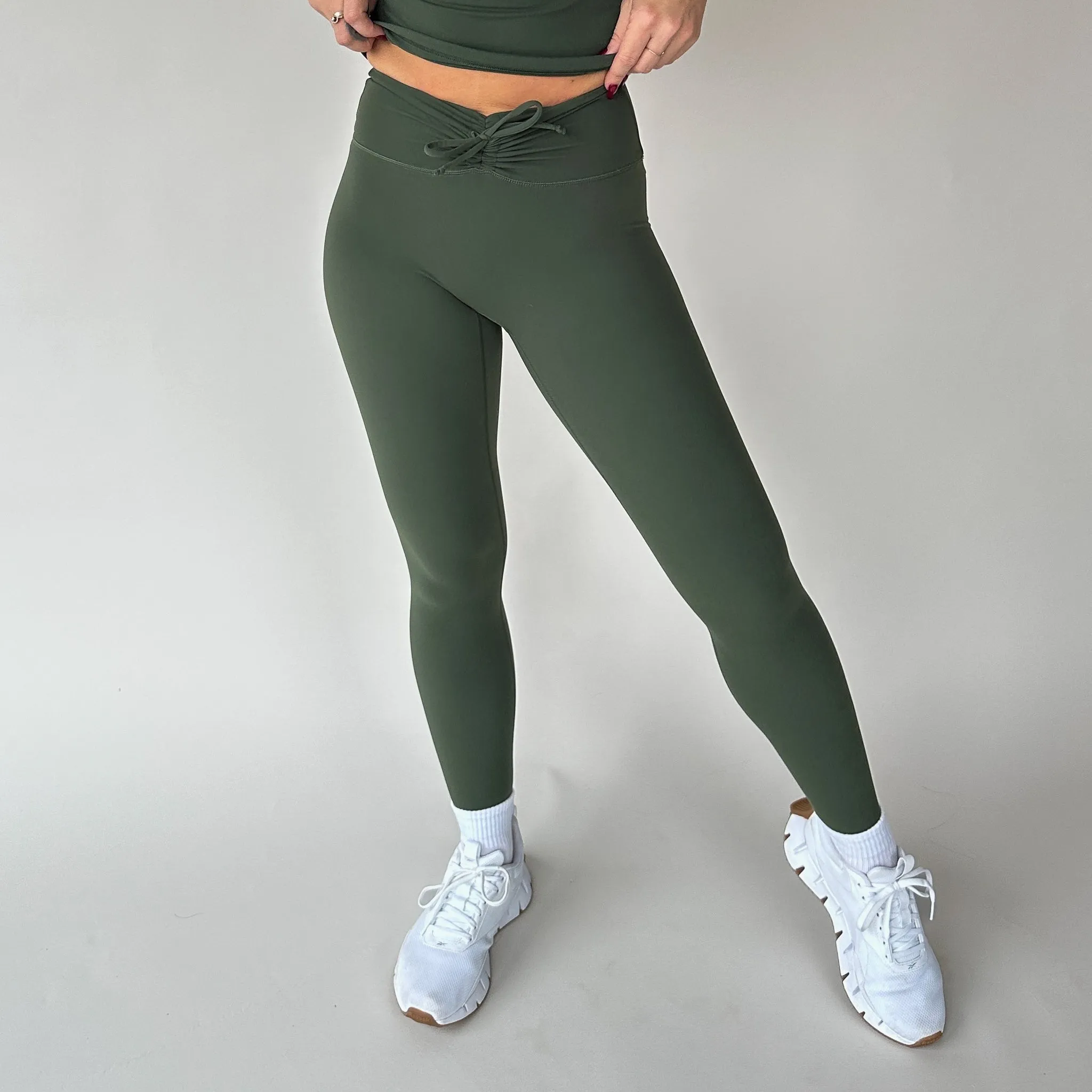 AIRE Ultra-Soft Cinch Legging