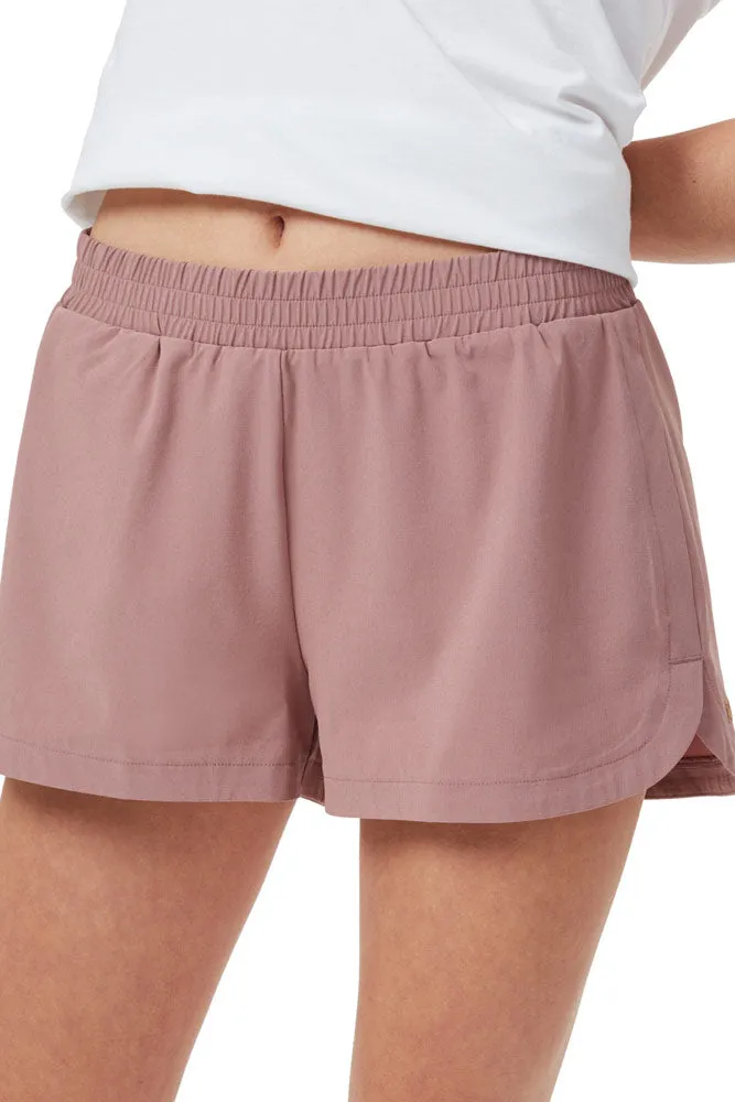 Destination running shorts