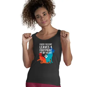 Every patients leaves a pawprint on my heart Women's Tank Top