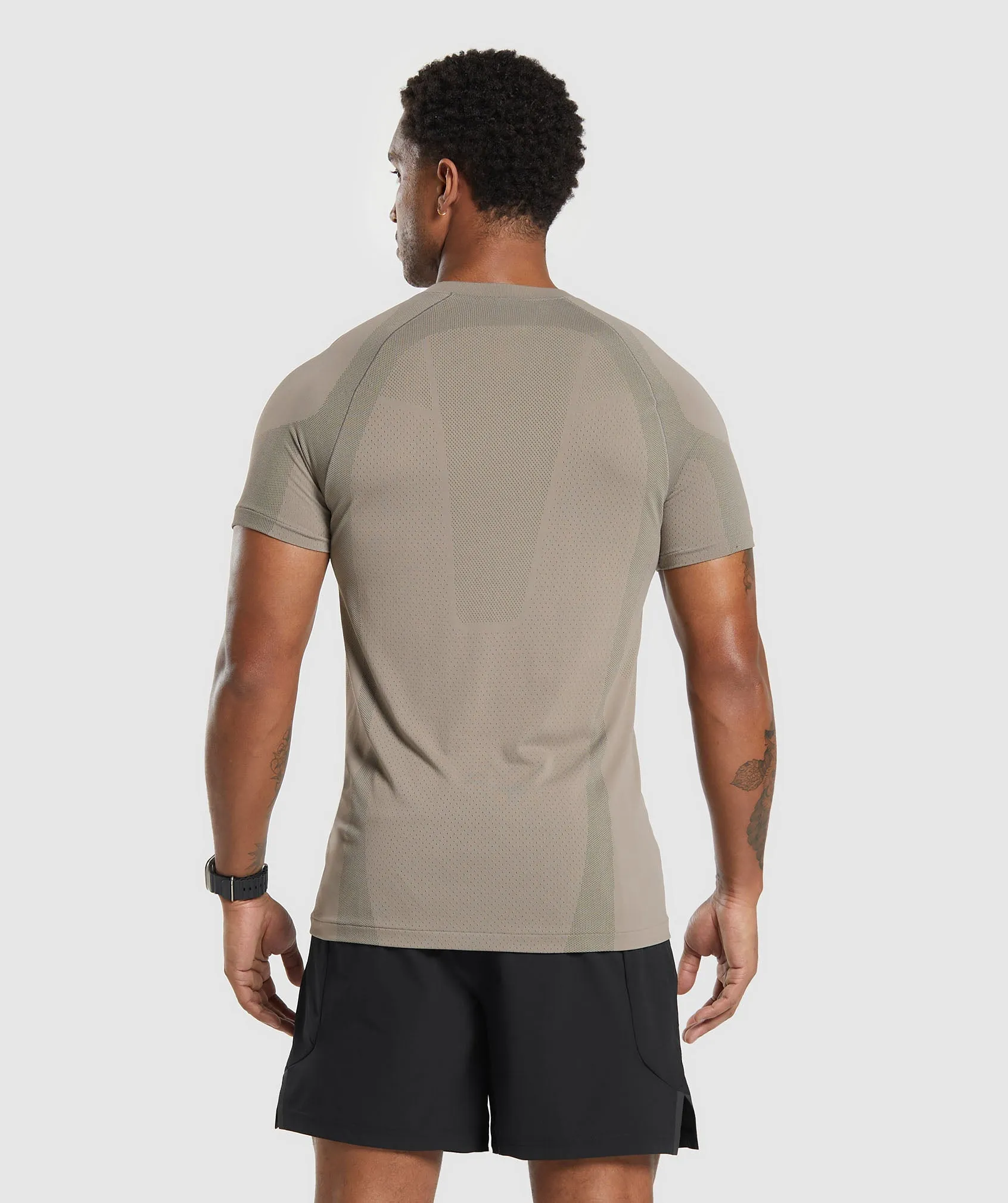 Gymshark Apex Seamless T-Shirt - Linen Brown/Black