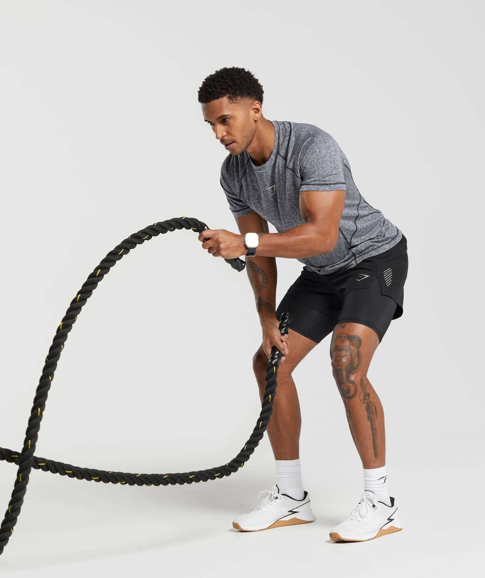Gymshark Apex T-Shirt - Black/Light Grey