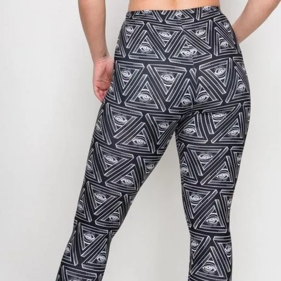Miz Third Eye: Triangle 3D illusion Graphic Leggings XL