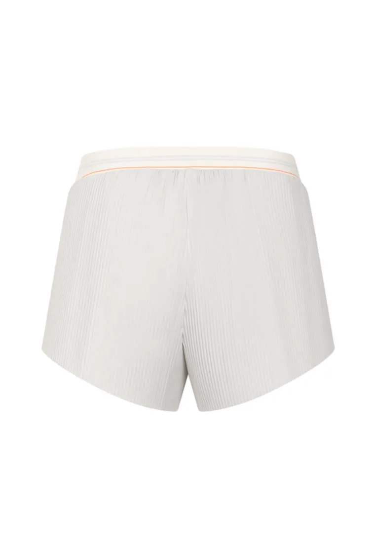 Outperform Decorated Run Shorts