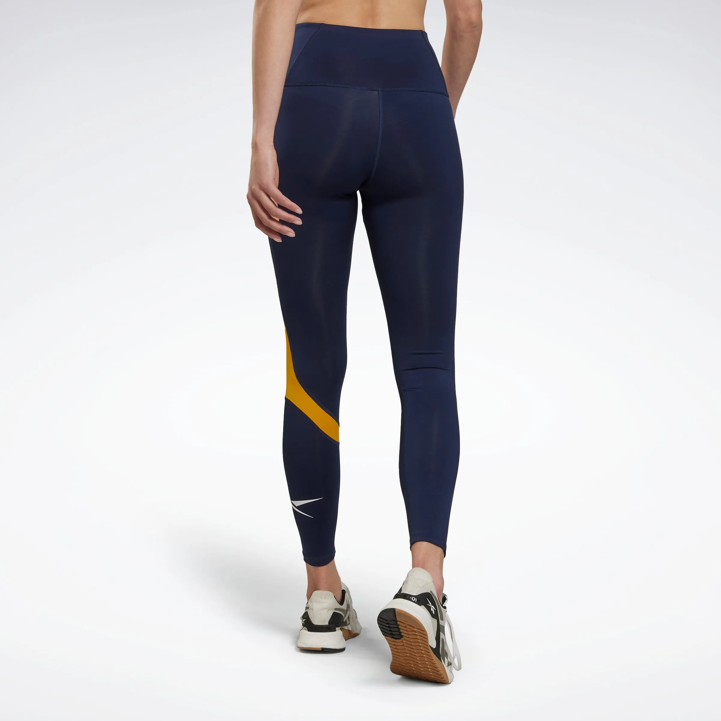 Reebok Apparel Women Workout Ready Vector Leggings Vecnav