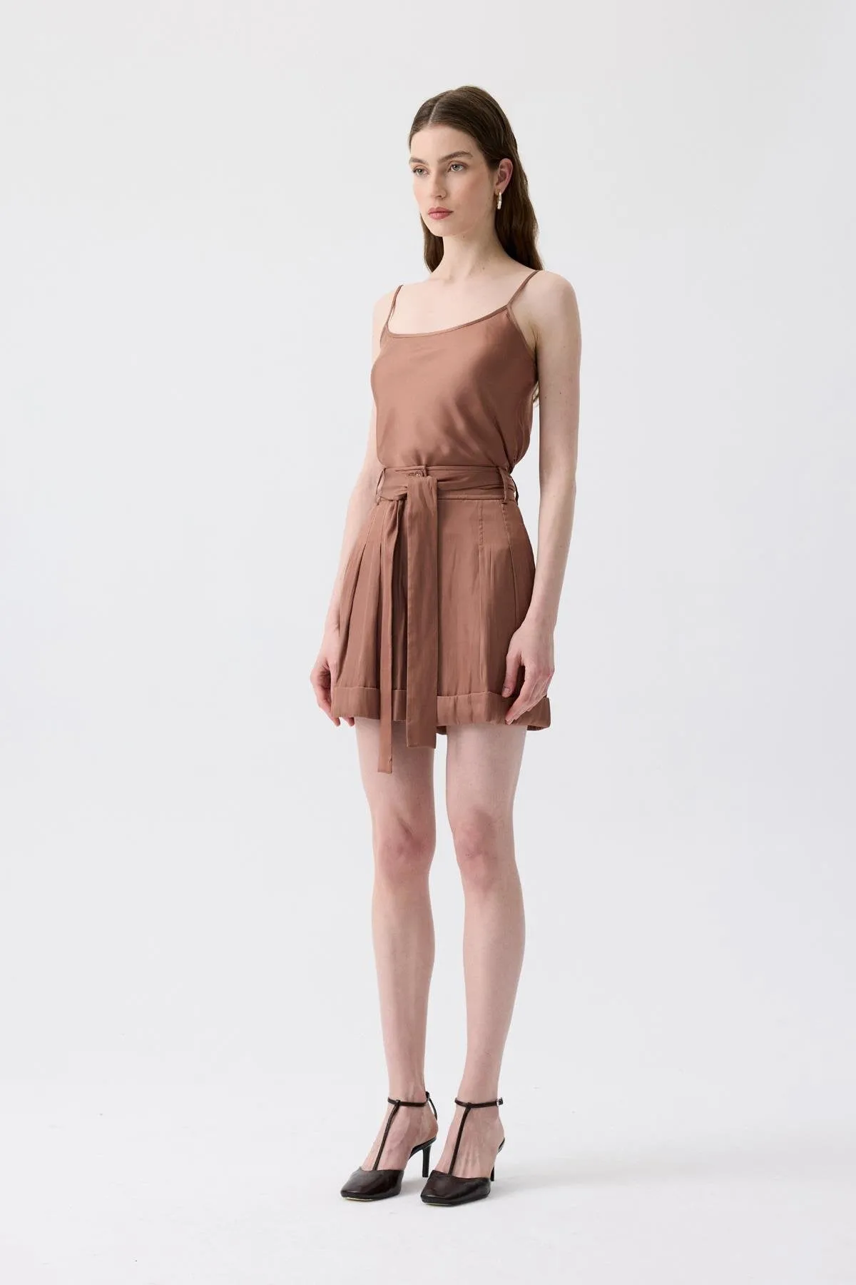 Relaxed Form Fit Mini Brown Shorts with Lacing Belt
