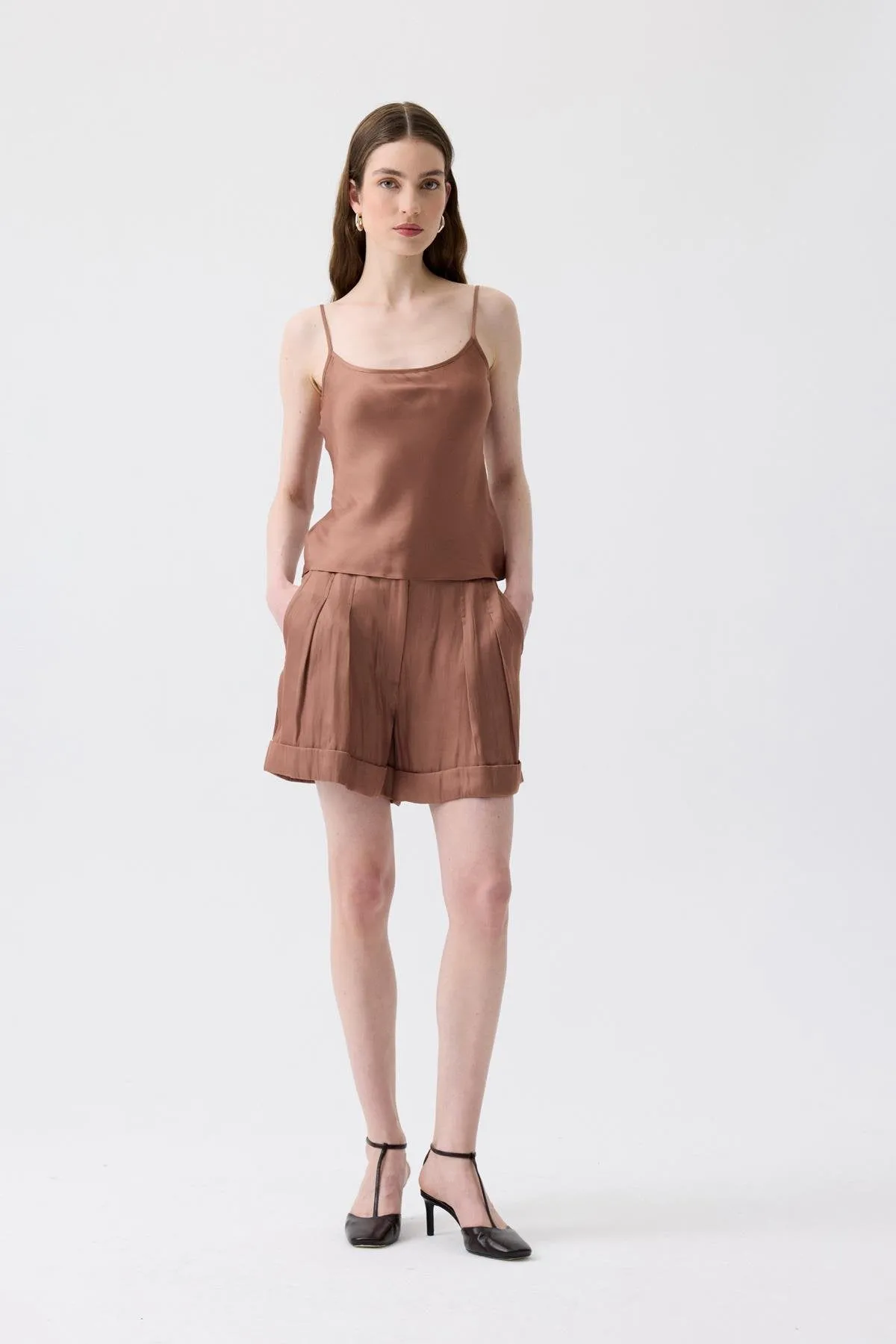 Relaxed Form Fit Mini Brown Shorts with Lacing Belt
