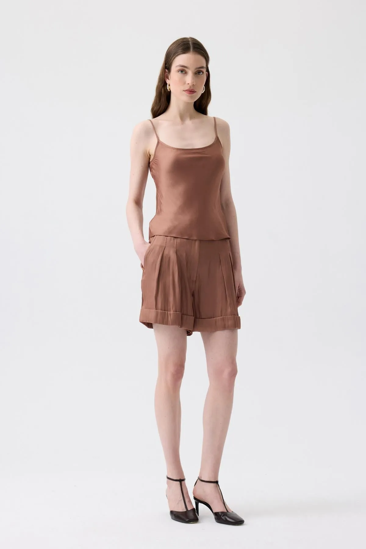 Relaxed Form Fit Mini Brown Shorts with Lacing Belt